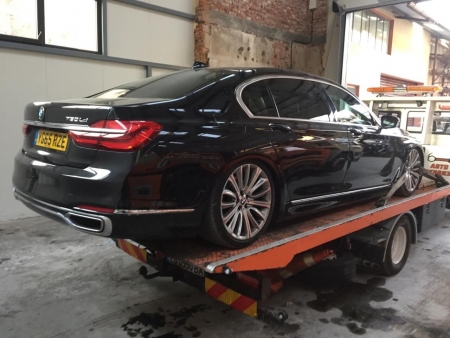 Репатриране на BMW 730D с повредено пневматично окачване.